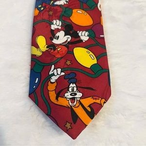 Vintage Disney Mickey Mouse & Goofy Christmas 100% Silk Neck Tie Balancine Inc